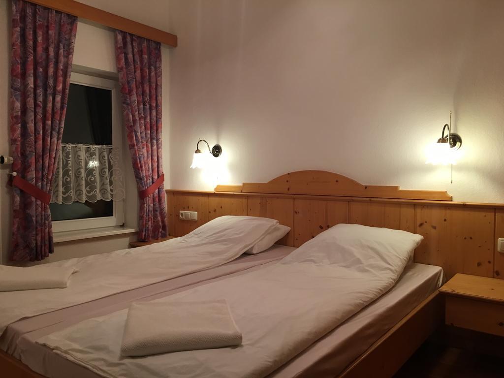 Gasthof Zum Hochfelln Hotel Bergen  Kültér fotó
